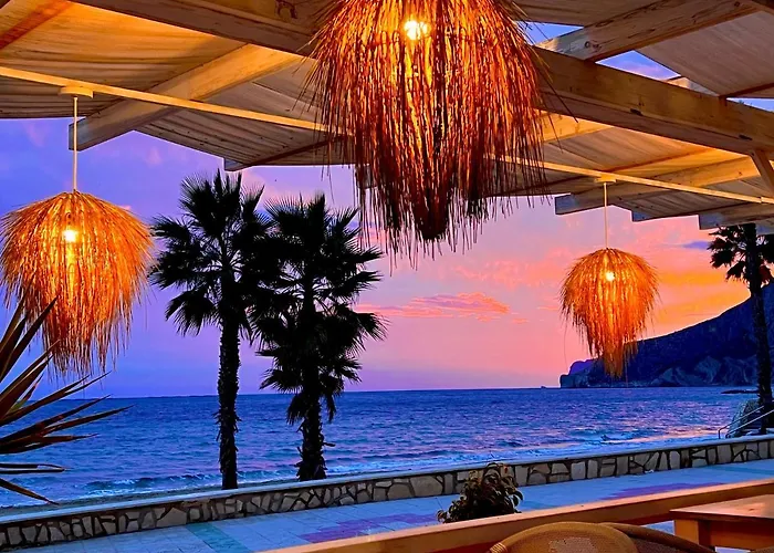 Apartment By The Beach, Sea View *